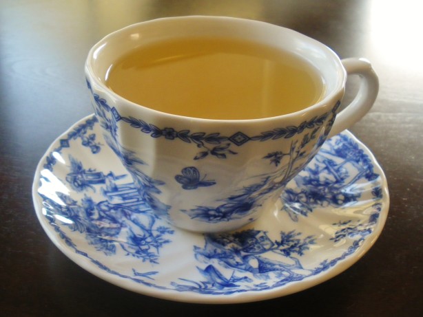 Sore Throat: Sage & Mint Tea