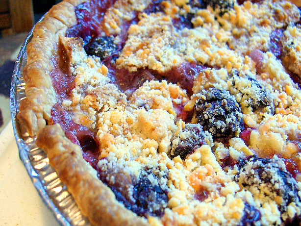 Oregon: Apple & Blackberry Pie