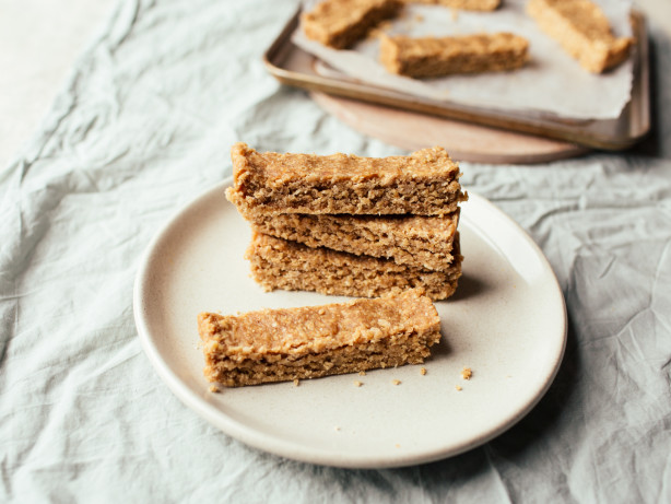Peanut Butter Protein Bars
