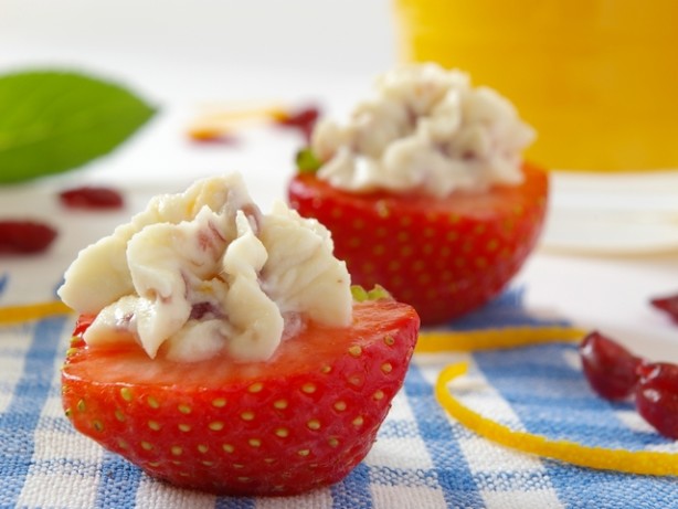 Strawberries Stuffed with Cranberry Mascarpone