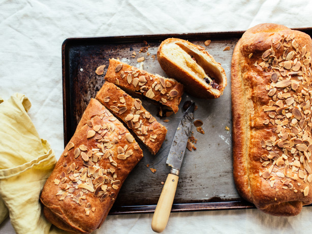 Danish Easter Cake (Paaske Kage)