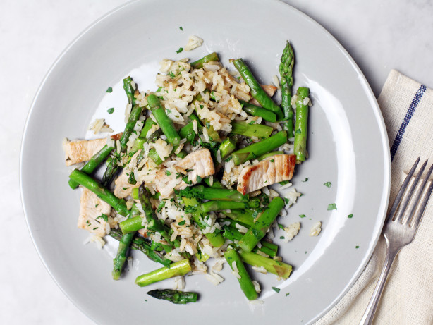 Lemon-Asparagus Chicken with Dill