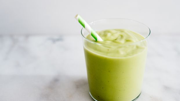15 Green Smoothies to Kickstart Your Day