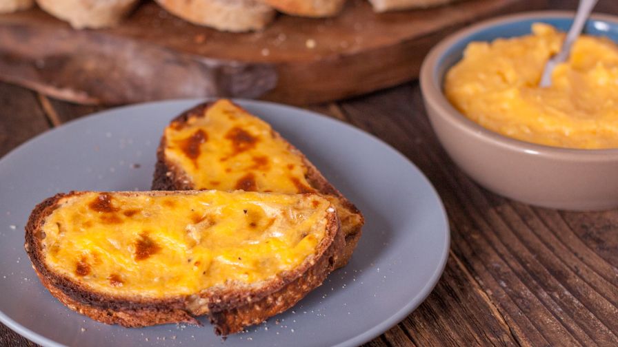 traditional welsh rarebit
