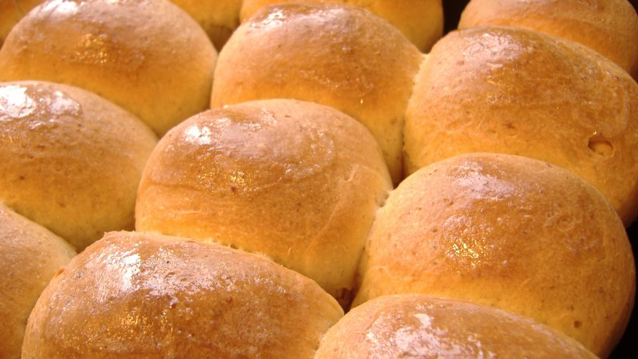 buttery bread machine rolls recipe genius kitchen