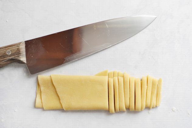 How to Make Homemade Pasta -- Slice Noodles